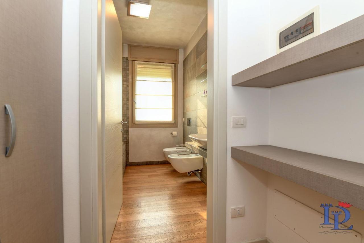 Desenzanoloft Official Partner Marriott Homes & Villas - Oscar Luxury Suite Desenzano del Garda Zewnętrze zdjęcie